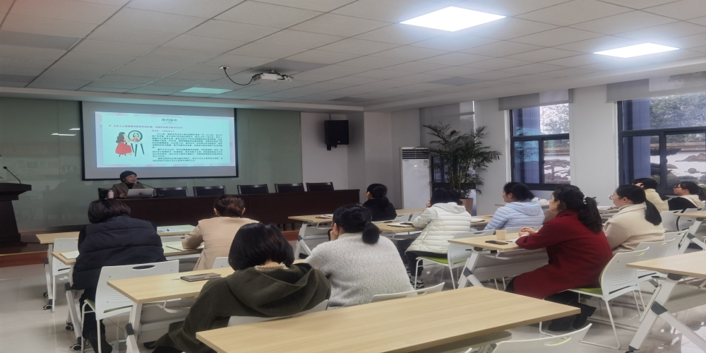 綠葉集團迎“三八”節    舉辦法律專題講座